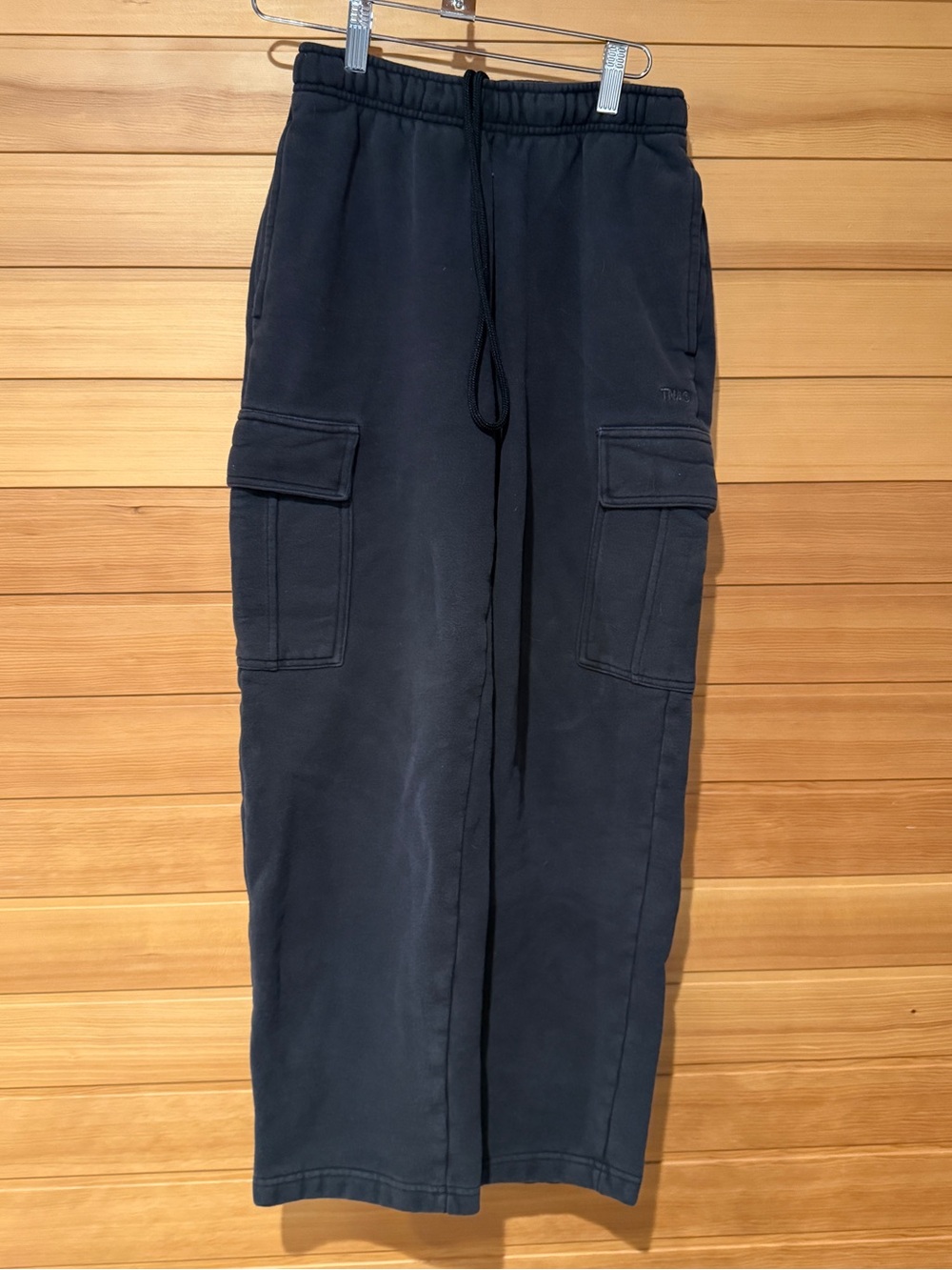 Aritzia Tna Cozy Fleece Mega wide leg black Cargo Sweatpants 2XS